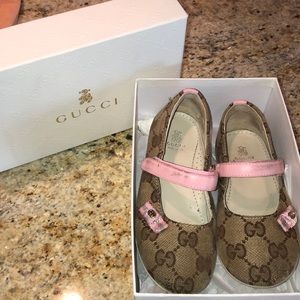Gucci girls shoes